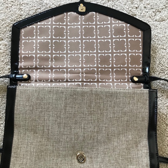 Liz Claiborne Spring Ahead Straw/Blk Patent Clutch - Picture 14 of 15